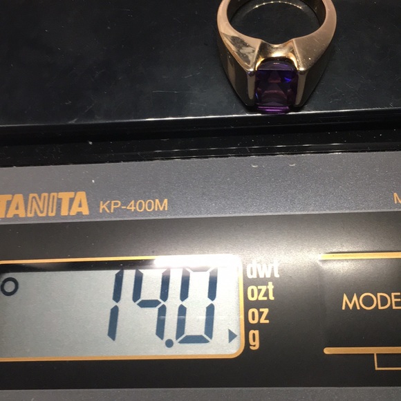 14K Gold Amethyst Ring - Picture 6 of 8